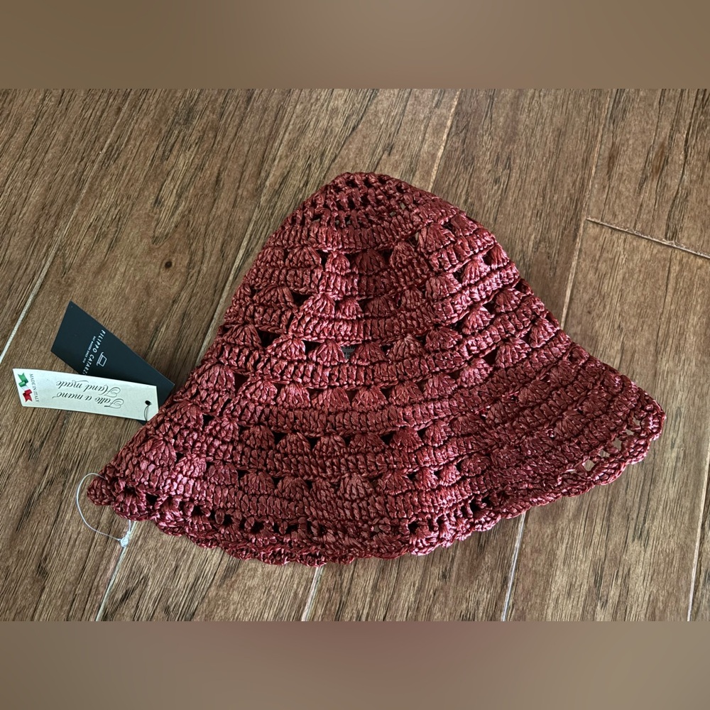 NWT Designer Filippo Catarzi Crochet Viscose Hat
